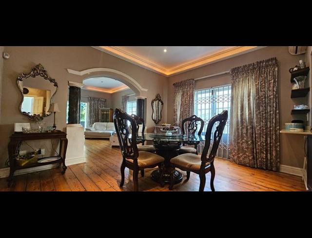 2 BEDROOM TOWNHOUSE FOR SALE IN ESSENWOOD